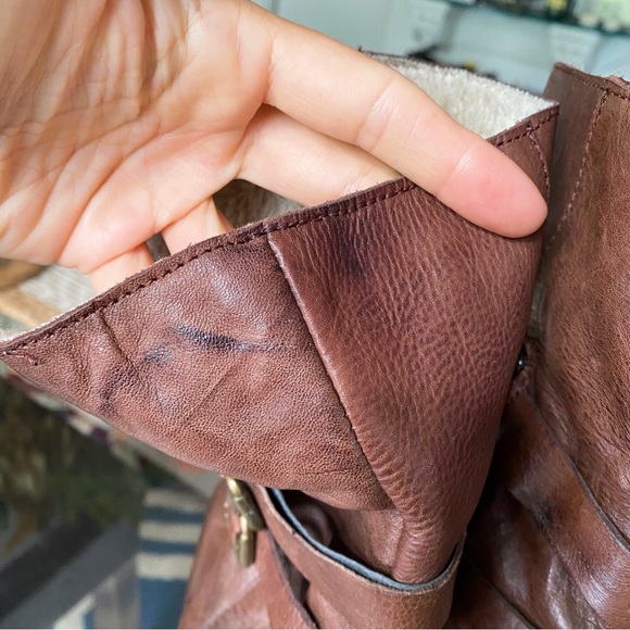 👢 LANQIER BROWN EDGY BUCKLE CHUNKY HEEL BOOTIES! - Picture 12 of 16